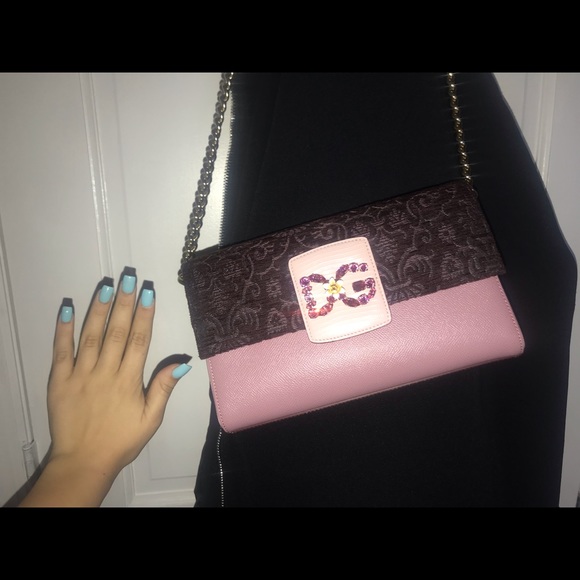 DOLCE AND GABBANA PURSE - Picture 7 of 8